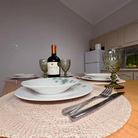 Apartament Delmare View House *