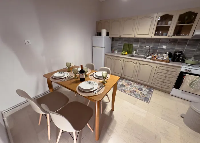 Delmare View House 公寓 *